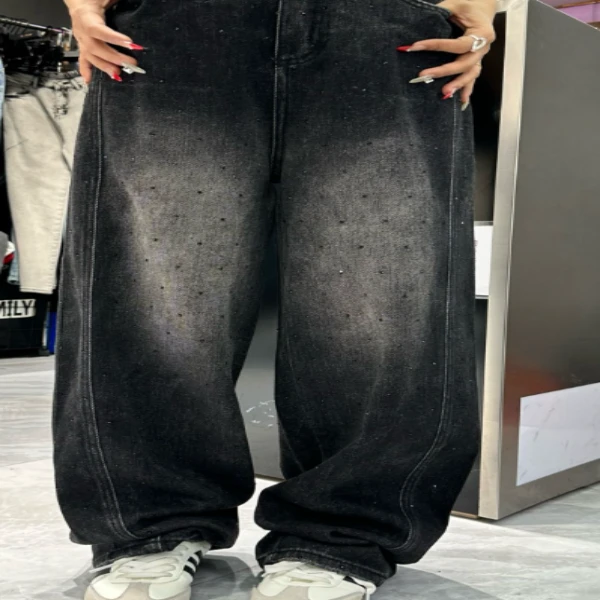 洗水留白牛仔裤烫钻牛仔裤显高宽松修身牛仔裤  8360