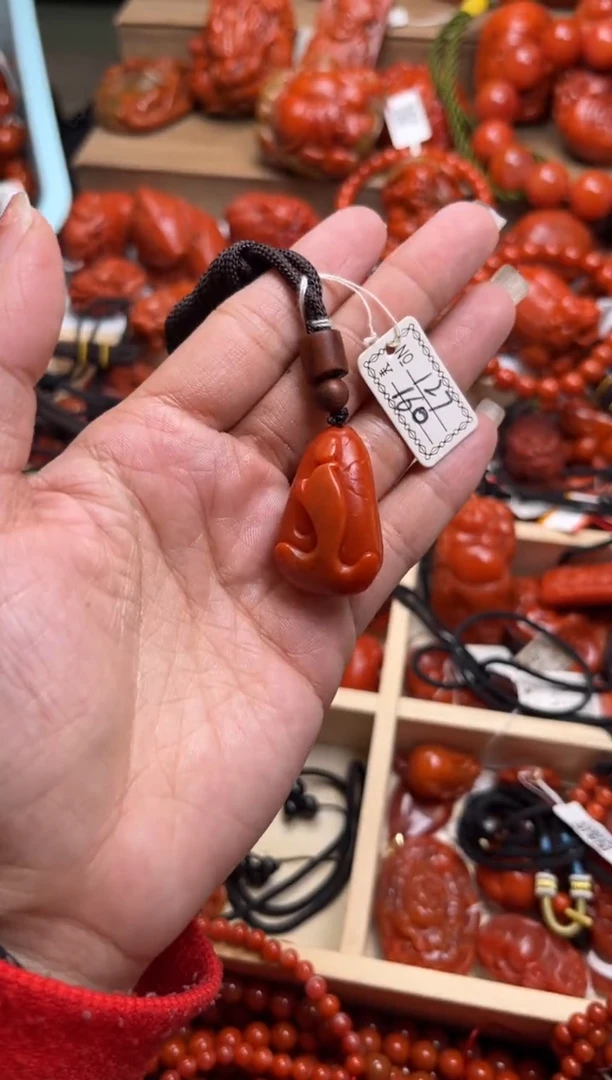 【闪购商品】南红玛瑙珠宝奇石未镶嵌127