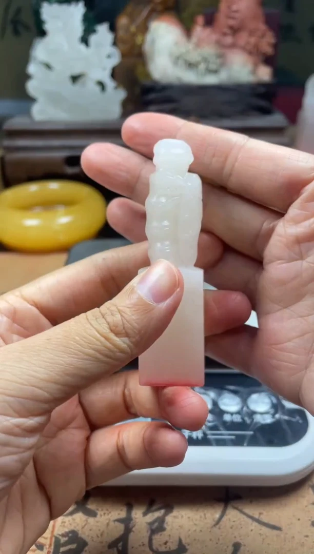 寿山石印石荔枝冻蝉 平步青云