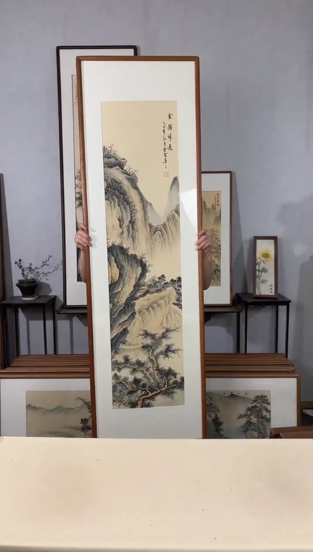 国画手绘*云岭归逸*52*172cm带框发货