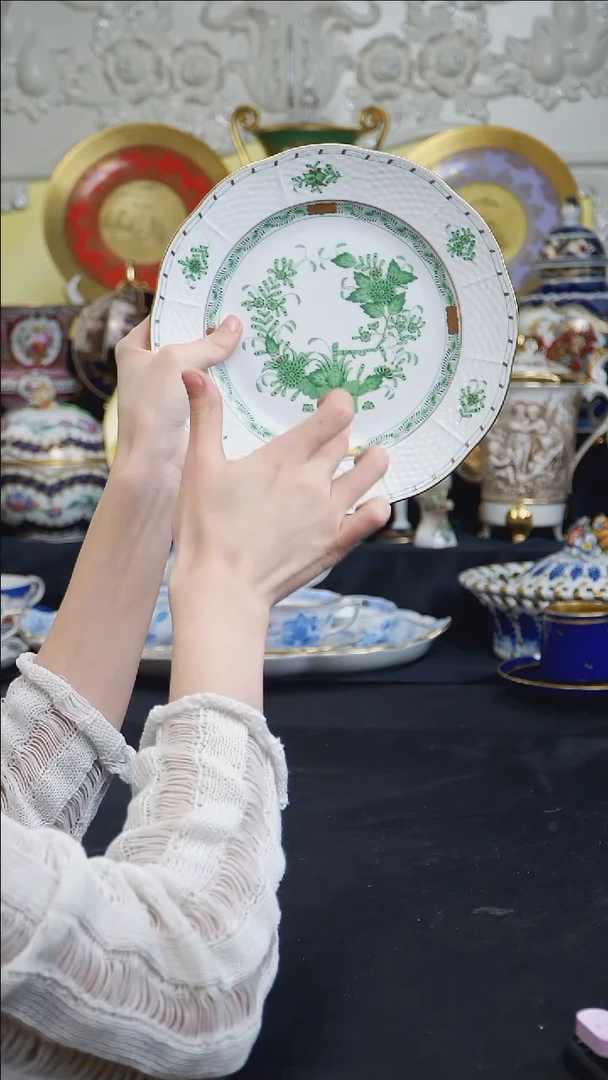 骨瓷婷婷中古器物如图所示139