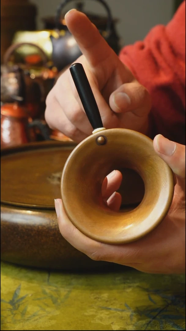 纯紫铜实木柄投茶器