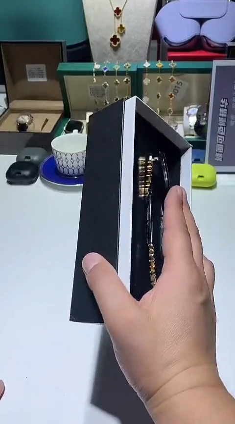 瓷片生活的本意就是开心@@1
