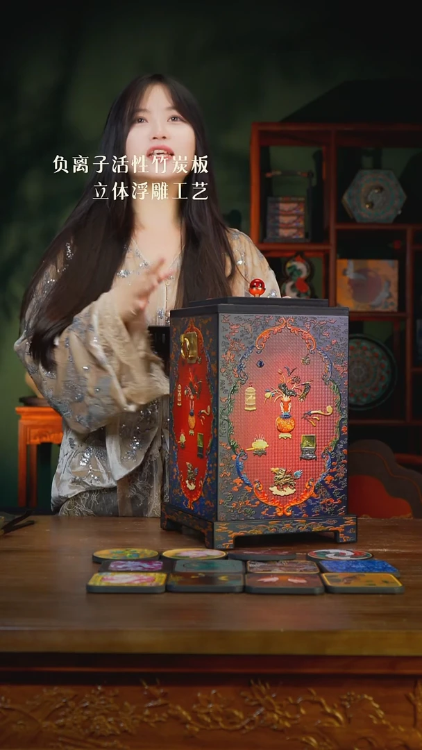 l**e壹藏贰宝八宝嵌大茶饼罐
