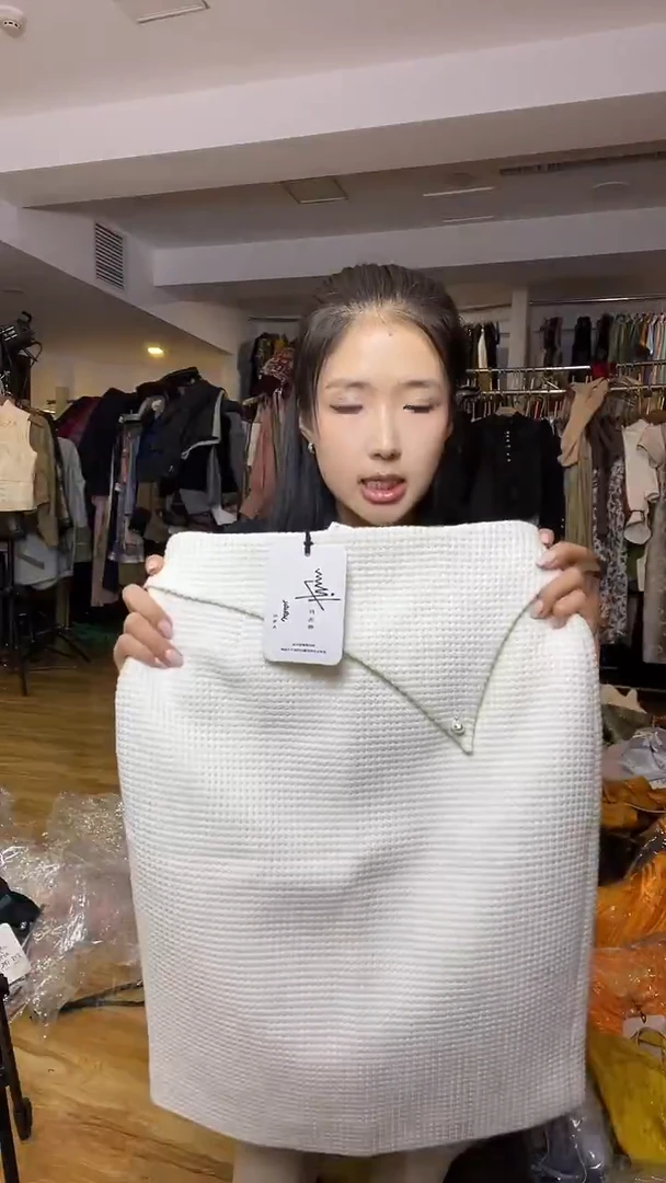 半身裙       M码       80-105斤