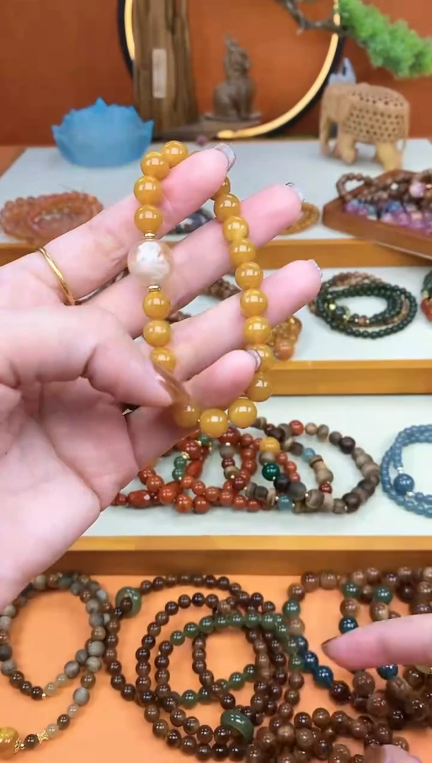 【闪购商品】蜜蜡手链未镶嵌单圈蜜蜡玛瑙手串