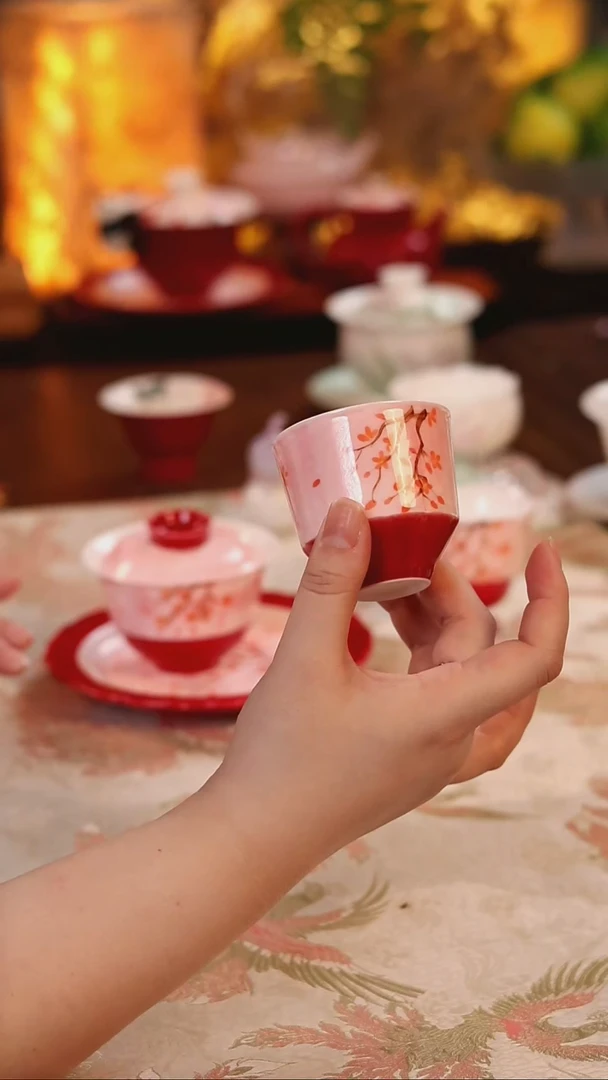 朱墙映雪茶杯 哈哈