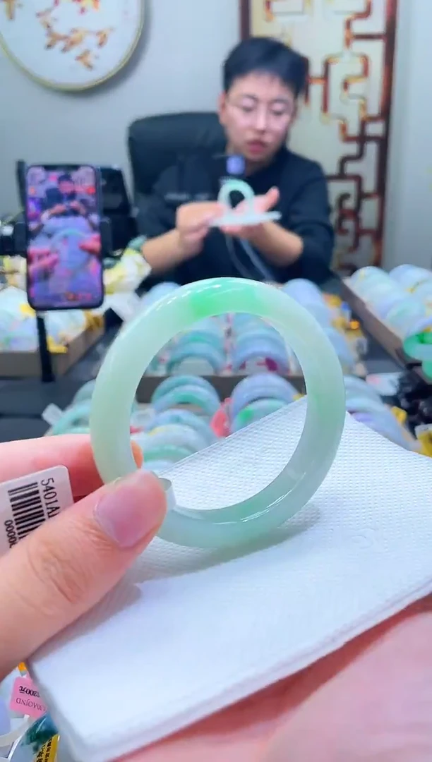 未镶嵌手镯翡翠08-54