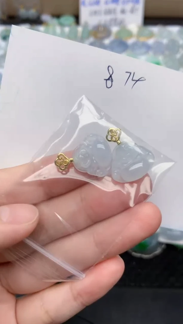 翡翠未镶嵌颈饰天然缅甸A货翡翠