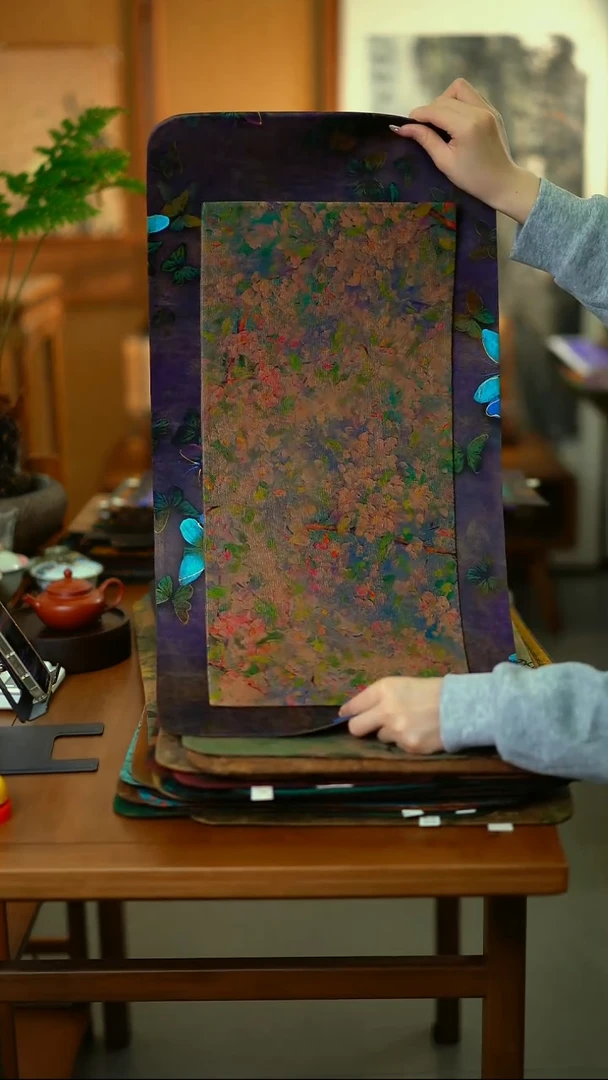 大蝴蝶加小花园