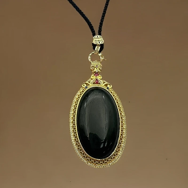 【为民珠宝】【证书+精美礼盒】BD076171合金镶嵌和田墨玉蛋面吊坠