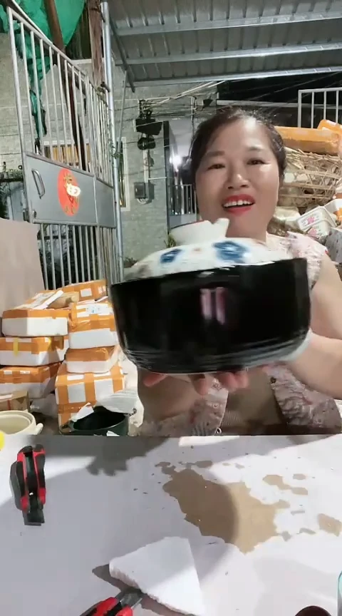 4958瑕疵3.0黑锅带盖
