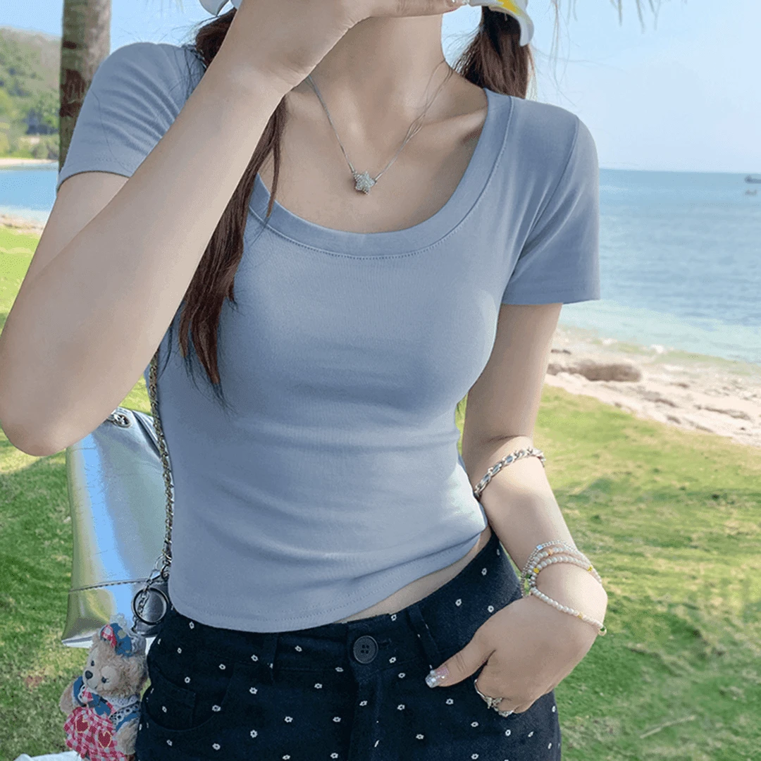 夏季新款高级感小众短袖t恤女修身显瘦打底衫多巴胺穿搭正肩上衣