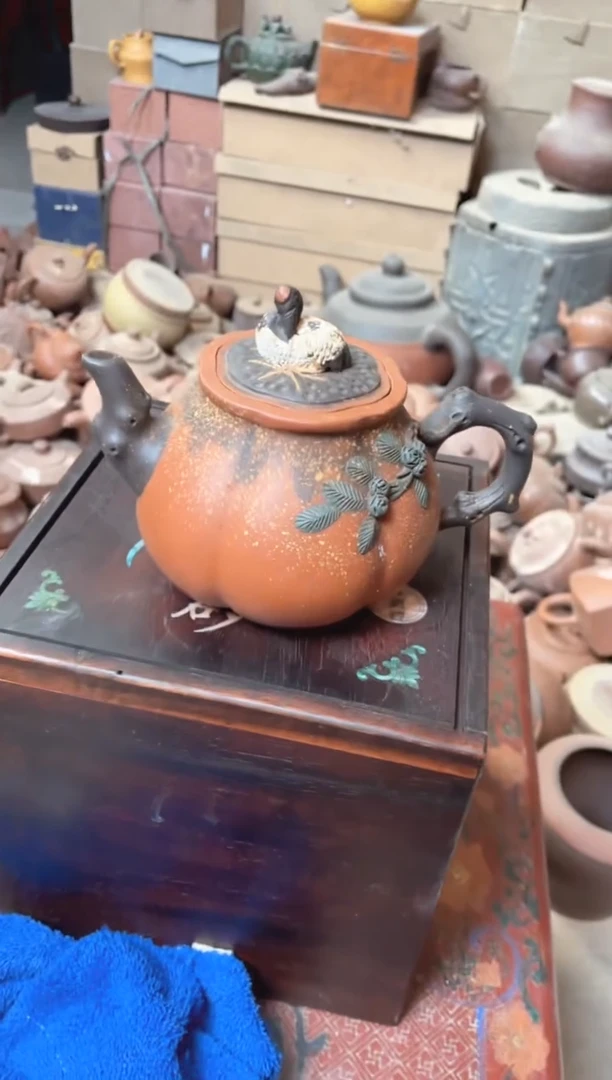 【闪购商品】黄龙山原矿全手紫砂壶