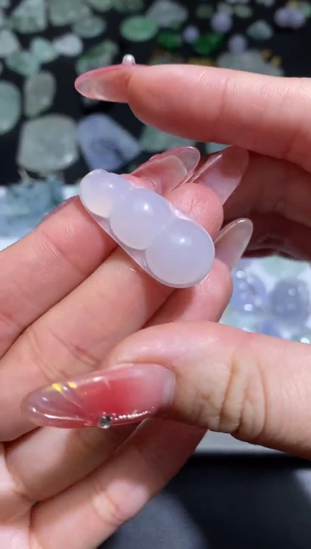 未镶嵌定制翡翠翡翠毛货~