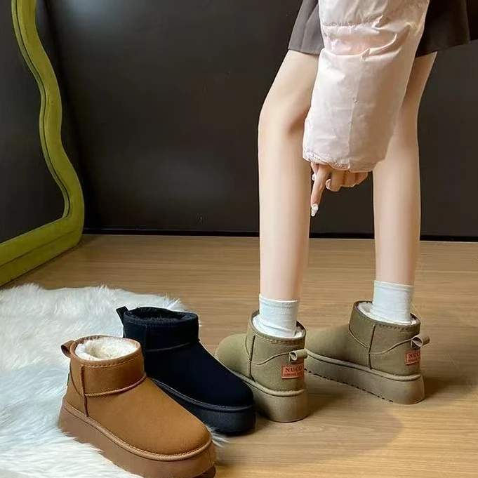 冬季新款加绒加厚雪地靴