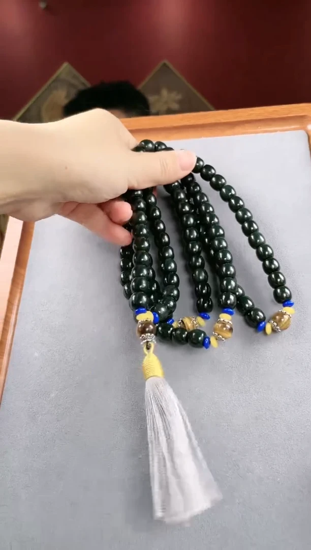 【闪购商品】和田玉颈饰未镶嵌108颗