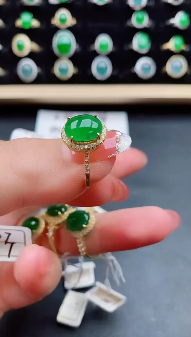 【闪购商品】翡翠戒指银S925镶嵌3535