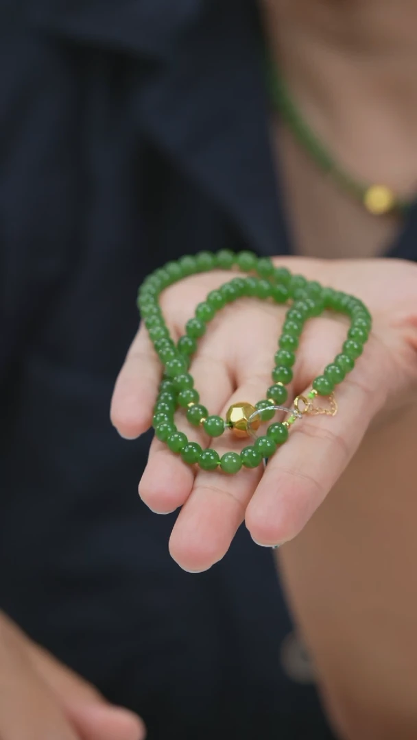 项链18K金镶嵌和田玉和田玉项链L0337