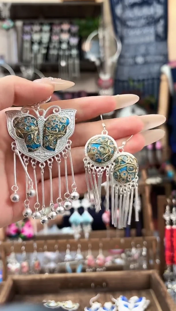 织绣民族风非遗老绣饰品538