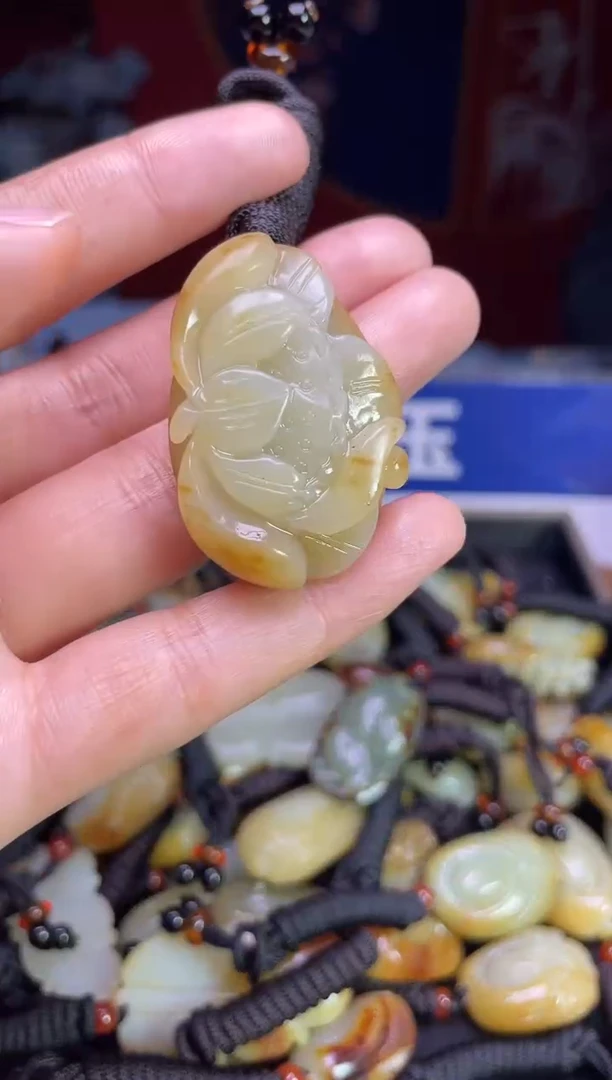 颈饰未镶嵌和田玉123