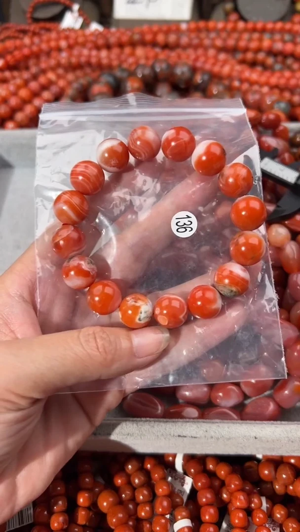 南红玛瑙手串未镶嵌14+