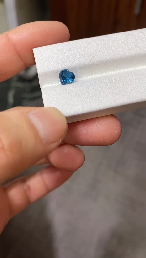 托帕石裸石1.00ct托帕石