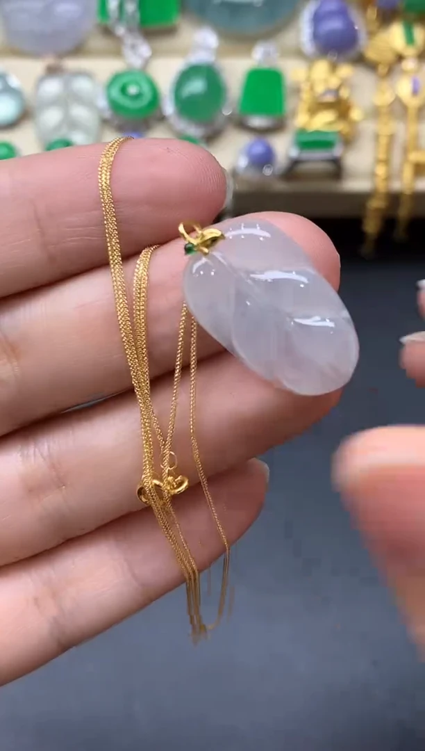 颈饰18K金镶嵌翡翠192-中国好珍宝