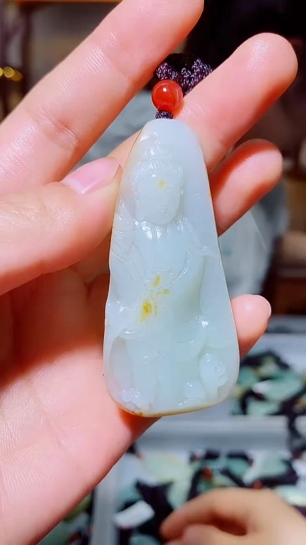 和田玉未镶嵌颈饰1