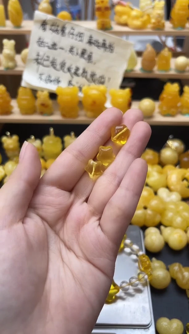 琥珀未镶嵌珠宝奇石038琥珀蜜蜡微瑕多样性随机发其一
