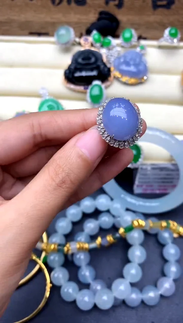 【闪购商品】翡翠戒指18K金镶嵌620-中国好珍宝