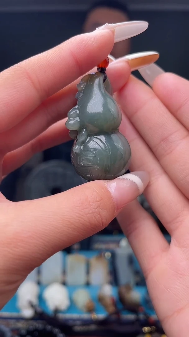 未镶嵌和田玉挂件1