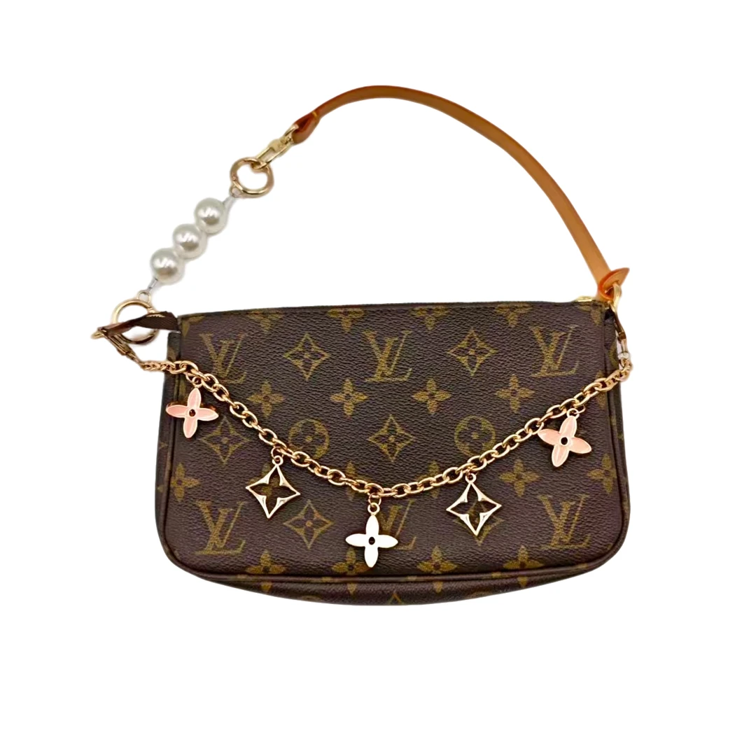 修复品LouisVuitton/路易威登经典老花麻将包后换植鞣革单肩米兰