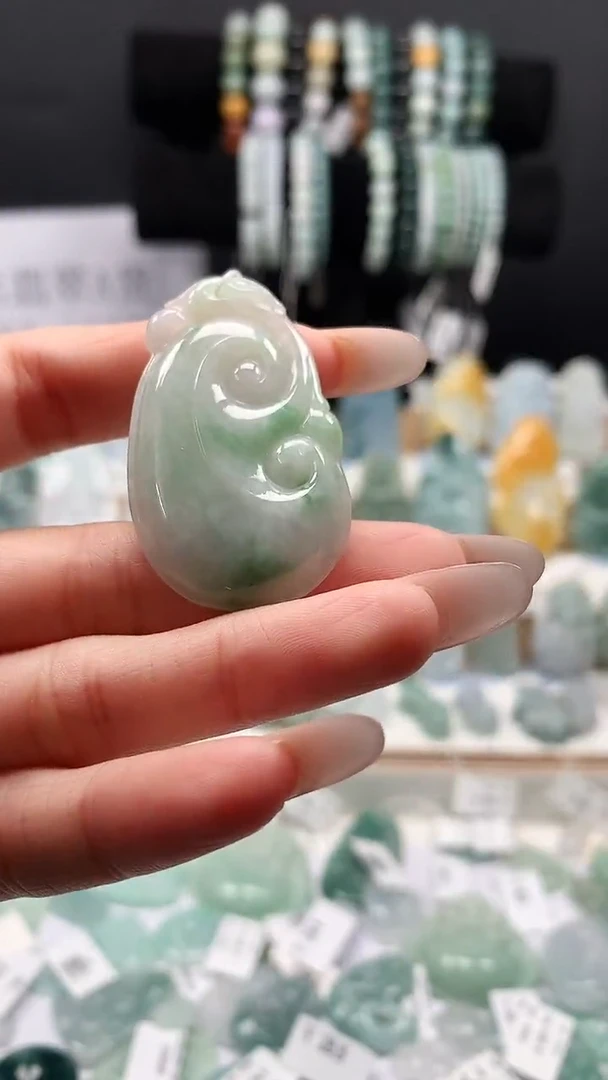 吊坠(不含链)未镶嵌翡翠75如意