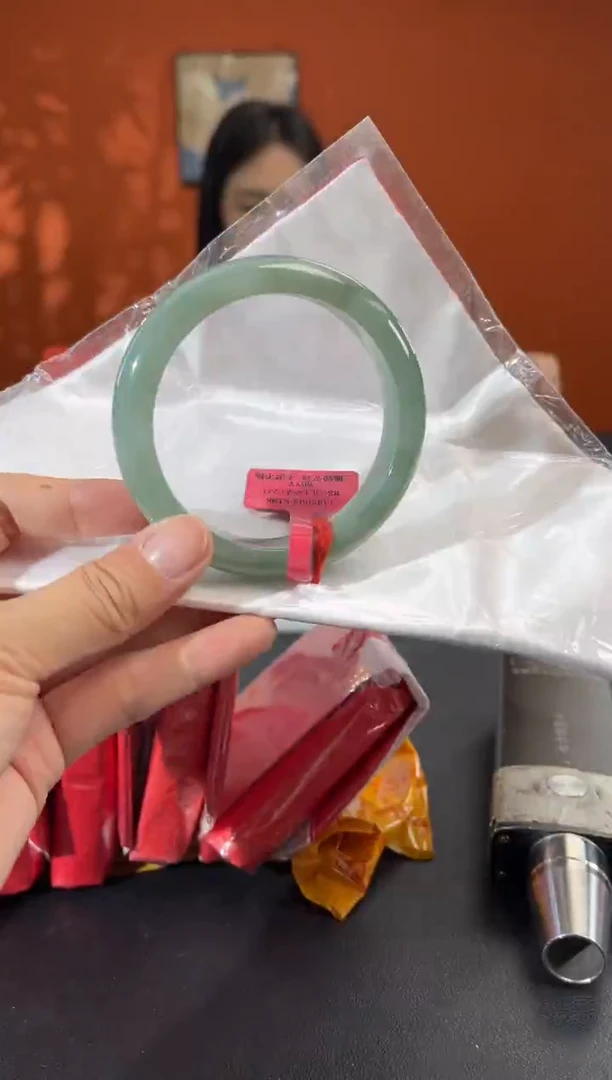 未镶嵌手镯翡翠4   56