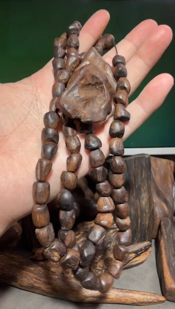 沉香手串海南包头多样性发一