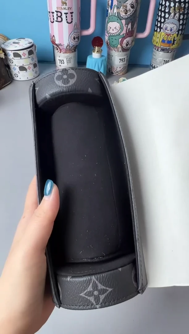 PU5051手工无品牌， 七天无理由