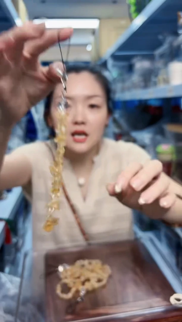 黄晶手链未镶嵌黄晶碎石手机链一条