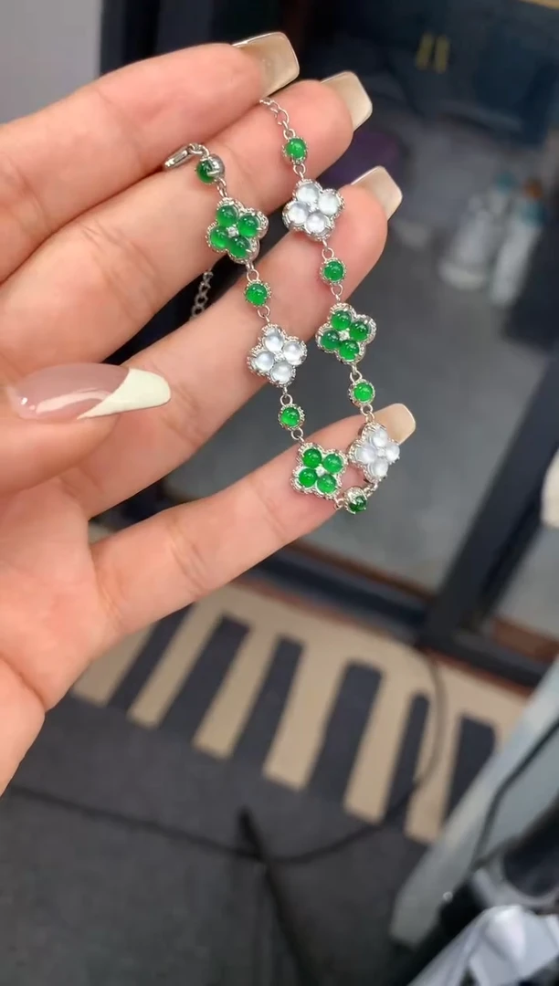 翡翠银S925镶嵌吊坠(不含链)手链