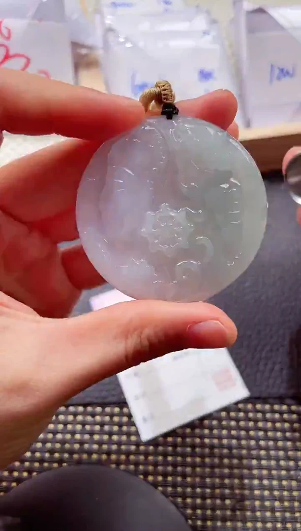 颈饰未镶嵌翡翠000111