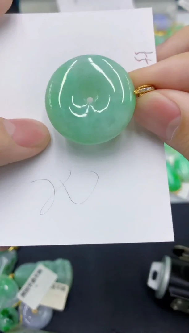 颈饰未镶嵌翡翠111111111111