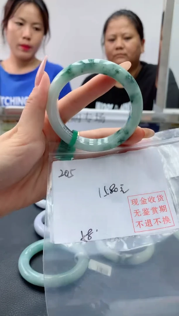 定制翡翠未镶嵌毛货手镯需精细抛光/手镯205