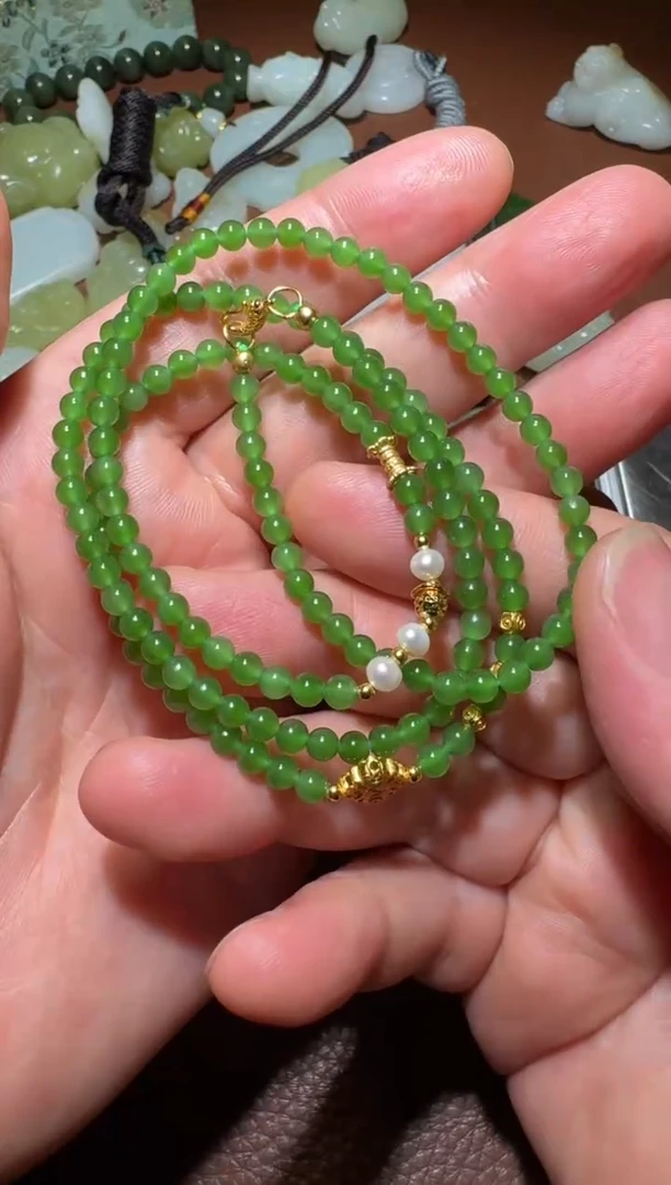 未镶嵌和田玉挂件和田玉