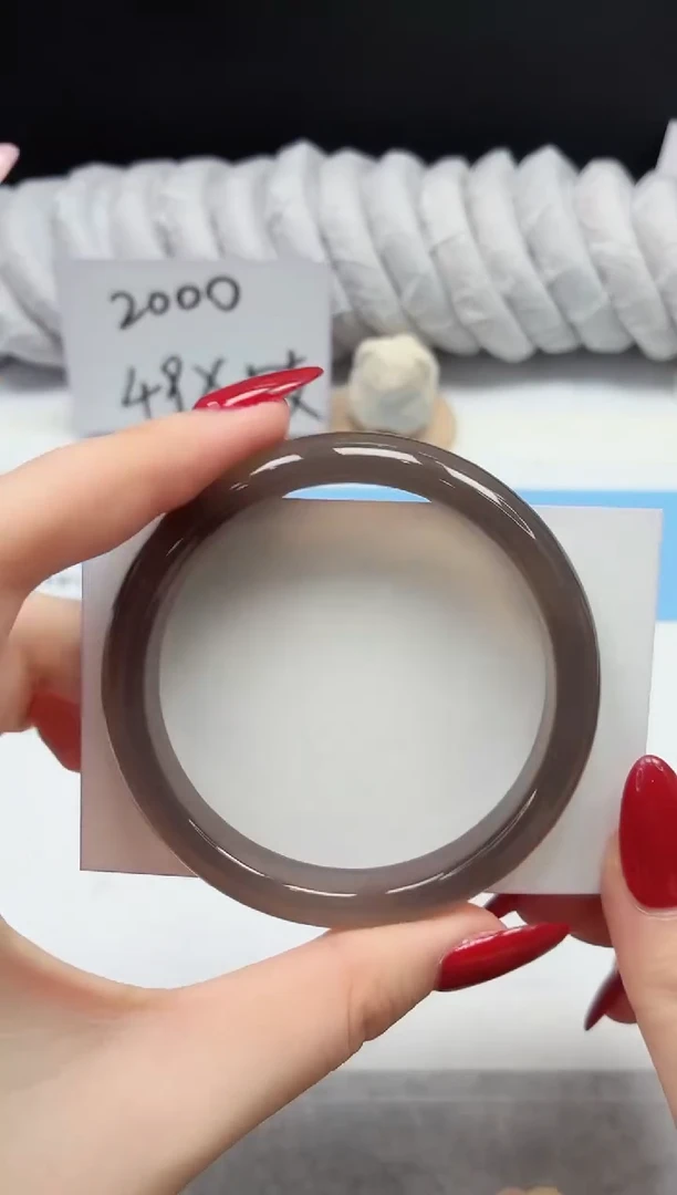 未镶嵌手镯石英质玉14/灰冰60.3