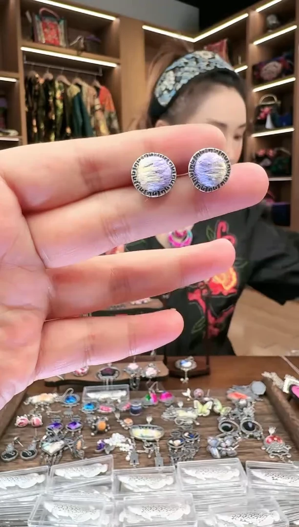 【闪购商品】织绣318黔东南苗族刺绣