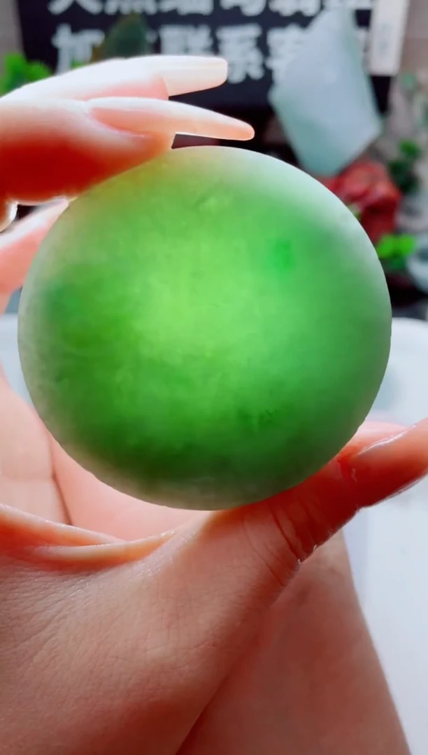 翡翠未镶嵌颈饰86.......