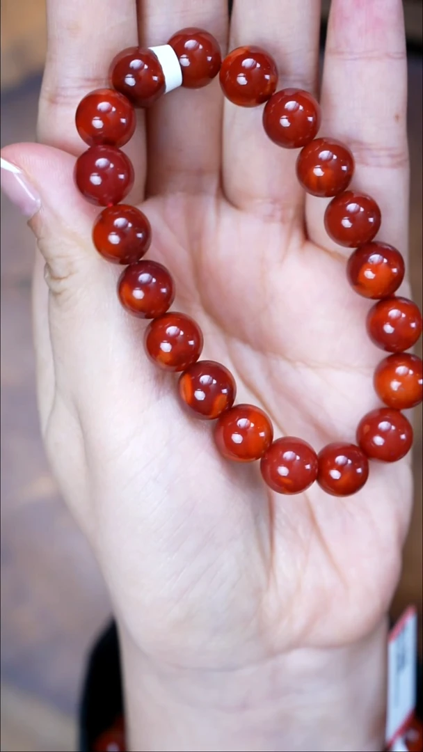 未镶嵌手串南红玛瑙无胶无裂瓦西原矿10mm9561