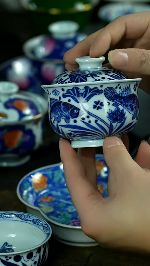 茶具还挺美，蹲下看看！