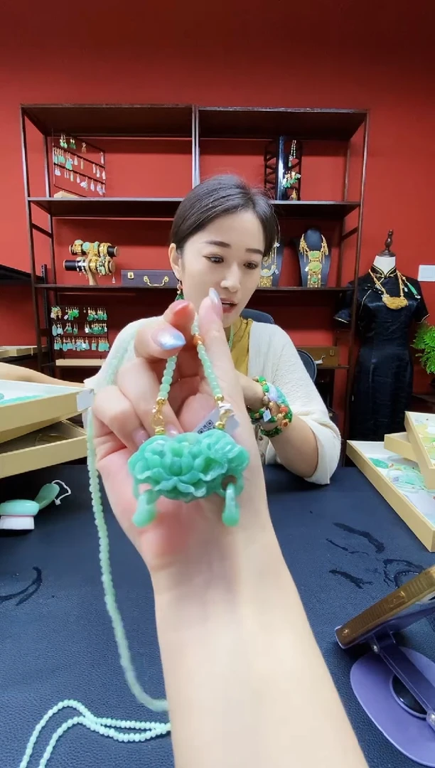 颈饰未镶嵌翡翠翡翠吊坠