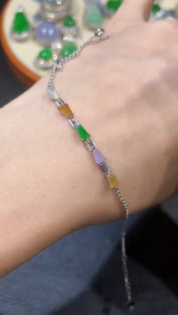 18K金镶嵌手链翡翠多巴胺